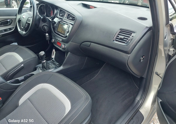 Kia Ceed cena 37900 przebieg: 169000, rok produkcji 2013 z Lębork małe 781
